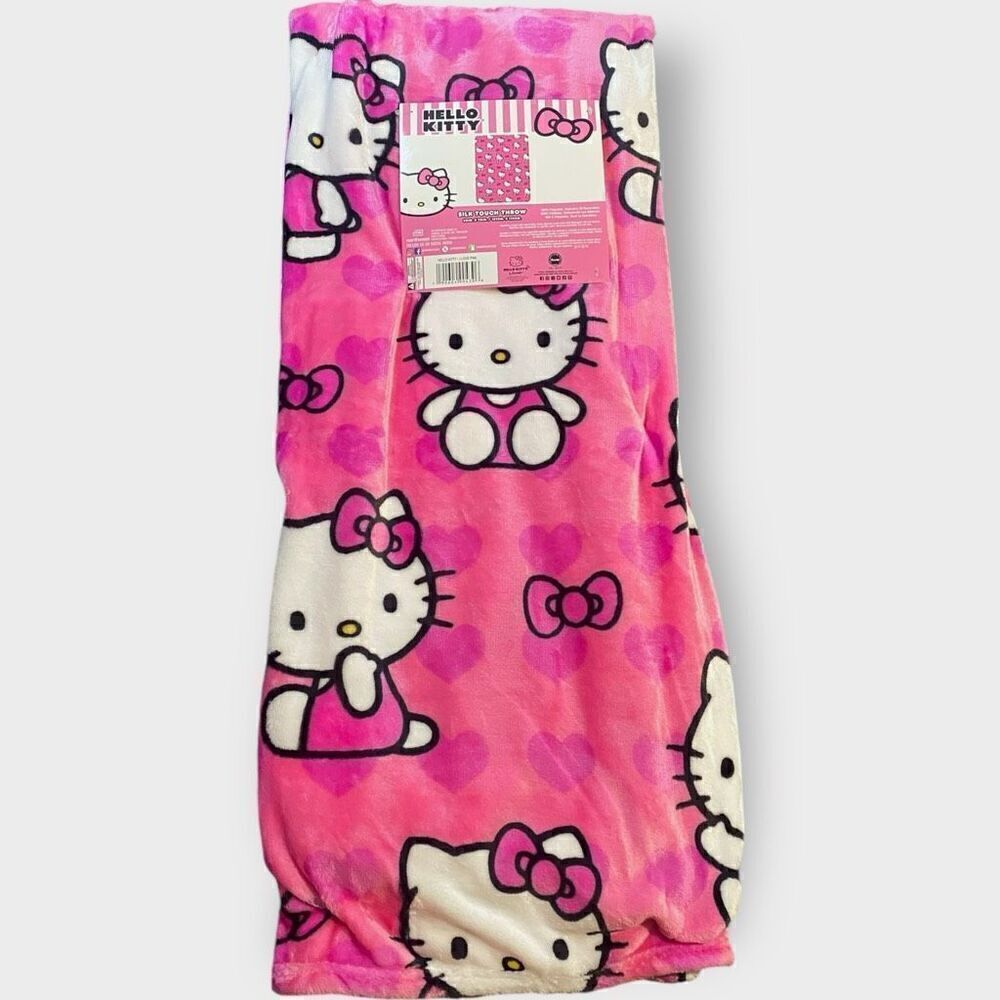 Hello Kitty “Poses and Hearts”' 50x70" Pink Silk Touch Plush Throw Blanket (b)